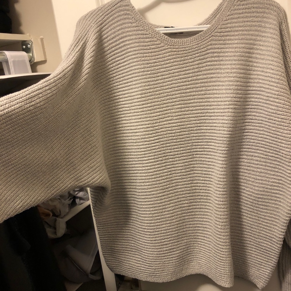 Sweater - Picture 3 of 4